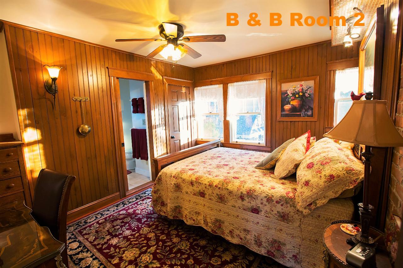 Sheppard'S Campus B&B Kingston Exteriör bild